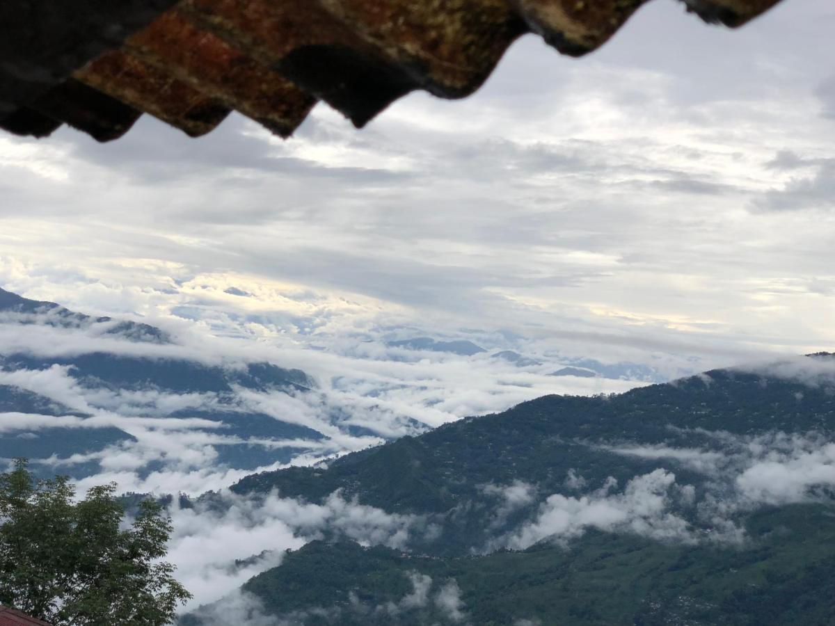 Raibas Homestay Darjeeling  Exteriör bild