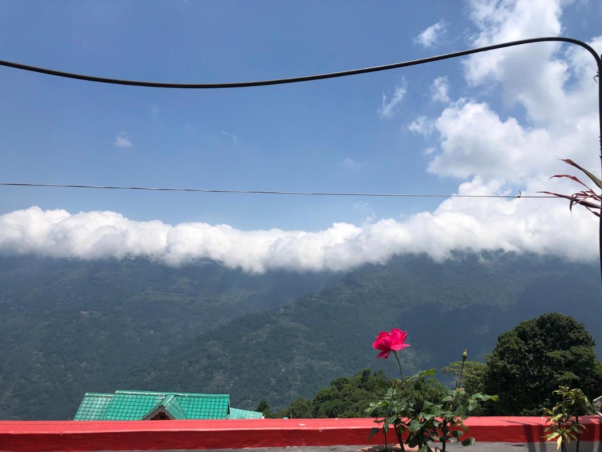 Raibas Homestay Darjeeling  Exteriör bild